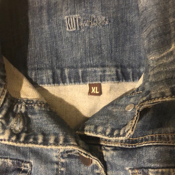 Jean jacket - Picture 4 of 4